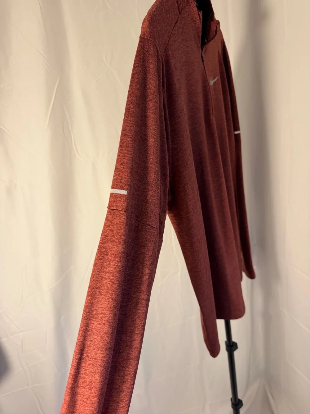 Nike Men’s Long-Sleeve 1/4 Zip Pullover